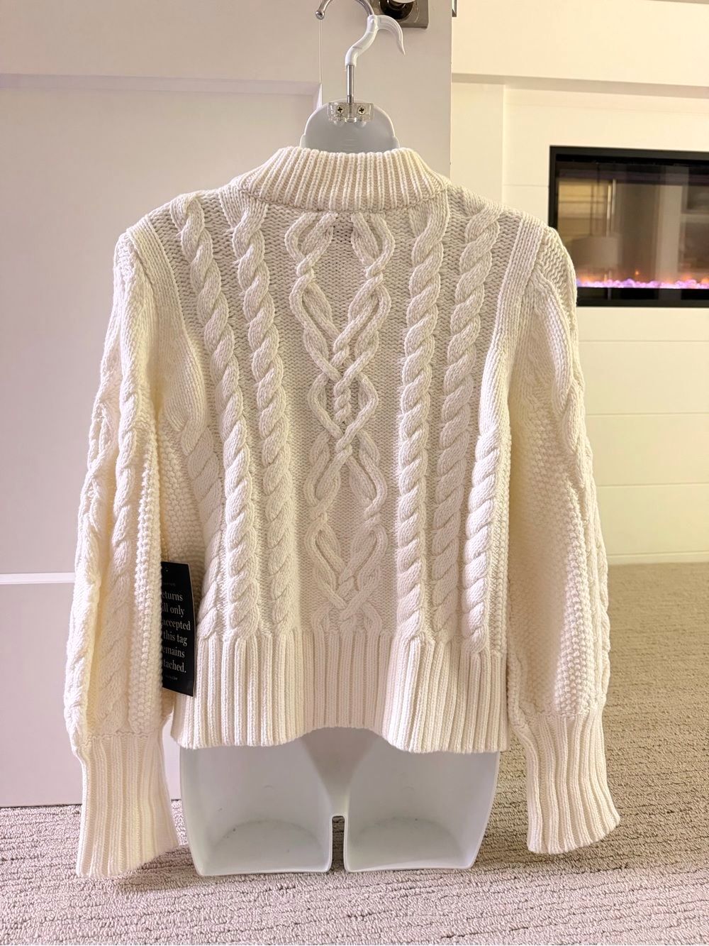 TUCKERNUCK Beautiful Cream Cotton Cable Knit Sweater Sz S NWT $200!! - Picture 3 of 3